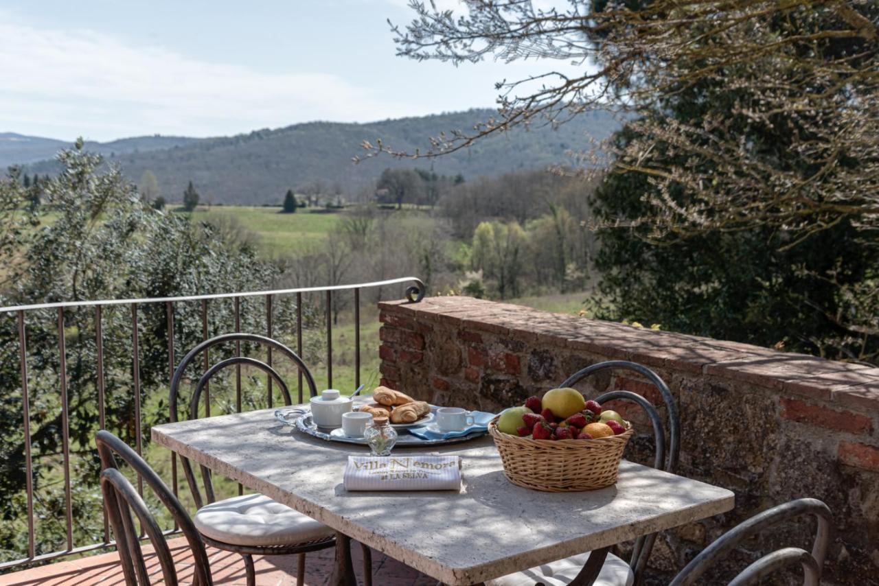 Villa Nemora Castello di Montalto Luaran gambar