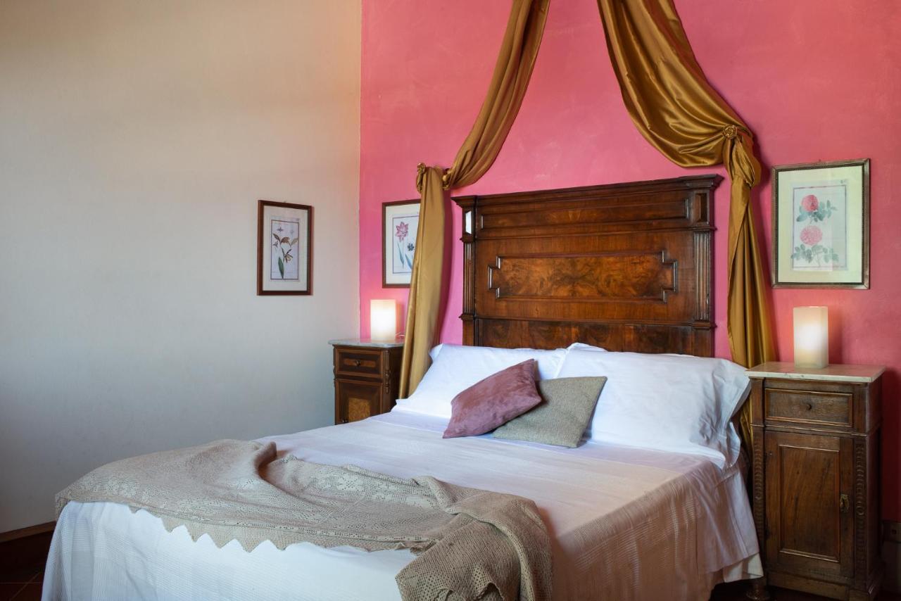 Villa Nemora Castello di Montalto Luaran gambar